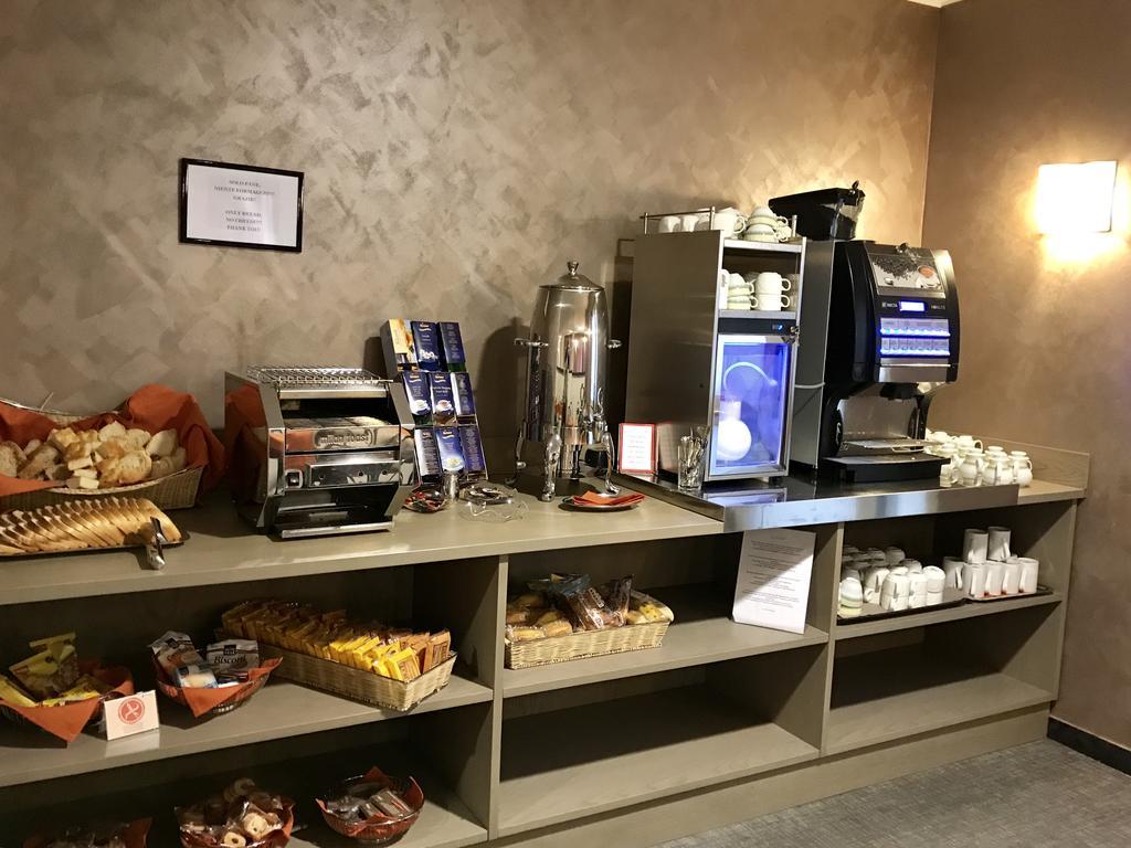 Hotel Palme Μοντερόσο αλ Μάρε Εξωτερικό φωτογραφία