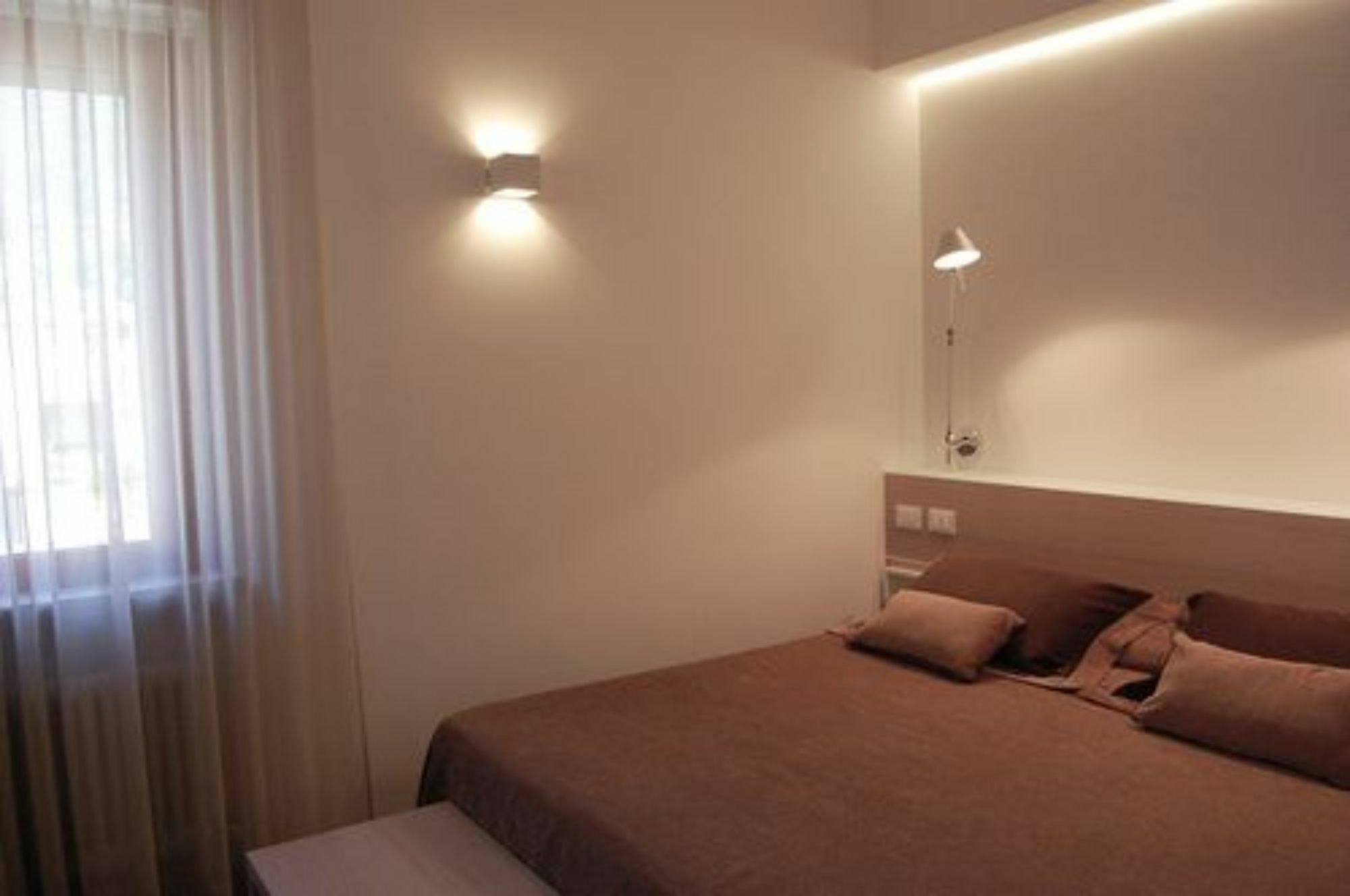 Hotel Palme Μοντερόσο αλ Μάρε Εξωτερικό φωτογραφία