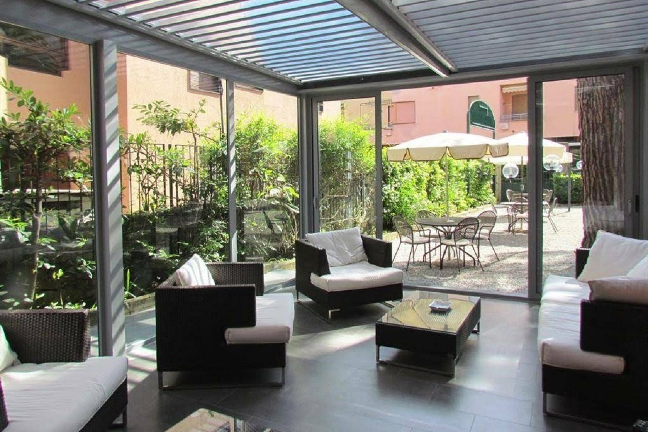 Hotel Palme Μοντερόσο αλ Μάρε Εξωτερικό φωτογραφία